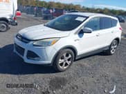 ✅ 2014 Ford Escape SE • VIN: 1FMCU0GX4EUD02357 • Lot: 43462307. Wystawiony na IAAI z przebiegiem 191 568 mil. Bezpłatny archiwum sprzedaży aukcyjnych z USA i szczegółowy raport historii pojazdu na DreamBid. Zdjęcie 2.