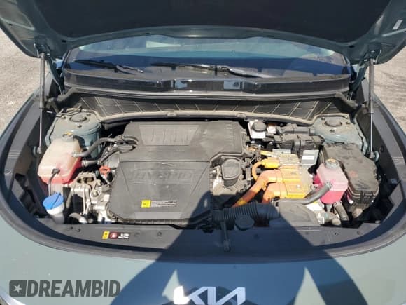 ✅ 2024 Kia Niro SX • VIN: KNDCT3LE9R5125060 • Lot: 65034145. Listed on Copart with 35,757 mi. Free auction sales archive from the USA and detailed vehicle history report at DreamBid. Image 11.