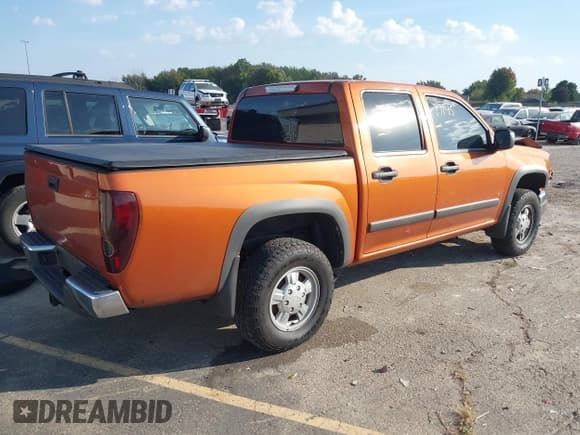 ✅ 2006 Chevrolet Colorado 1LT • VIN: 1GCDT136168329847 • Lot: 43377145. Wystawiony na IAAI z przebiegiem 160 121 mil. Bezpłatny archiwum sprzedaży aukcyjnych z USA i szczegółowy raport historii pojazdu na DreamBid. Zdjęcie 4.