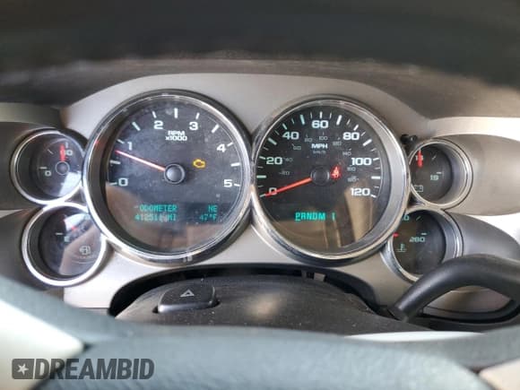 ✅ 2009 Chevrolet Silverado 2500HD LT • VIN: 1GCHC53609F186981 • Lot: 48033315. Listed on Copart with 412,511 mi. Free auction sales archive from the USA and detailed vehicle history report at DreamBid. Image 9.