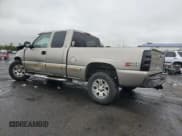 ✅ 2002 Chevrolet Silverado 1500 LS • VIN: 1GCEK19T22Z256528 • Лот: 73224024. Опубликован ранее на Copart с пробегом 220 988 миль. Бесплатный доступ к архиву аукционных продаж из США и подробный отчёт об истории автомобиля на DreamBid. Изображение 2.