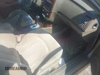 ✅ 2004 Hyundai Sonata GLS • VIN: KMHWF35HX4A913109 • Lot: 42711876. Listed on IAAI with 311,367 mi. Free auction sales archive from the USA and detailed vehicle history report at DreamBid. Image 5.