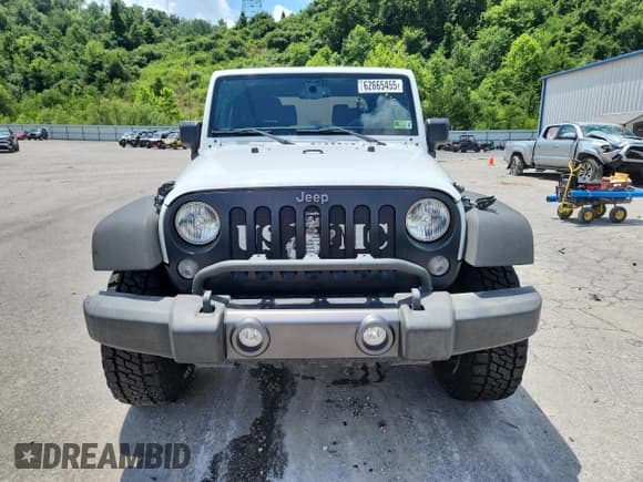 ✅ 2016 Jeep Wrangler Black Bear • VIN: 1C4AJWAG5GL151537 • Lot: 62665455. Wystawiony na Copart z przebiegiem 93 537 mil. Bezpłatny archiwum sprzedaży aukcyjnych z USA i szczegółowy raport historii pojazdu na DreamBid. Zdjęcie 5.