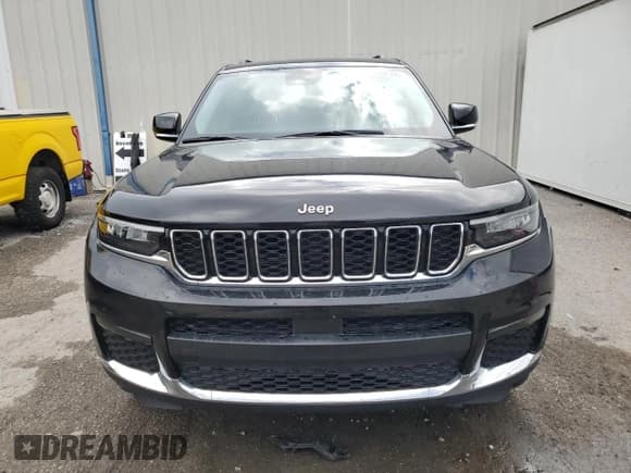 ✅ 2023 Jeep Grand Cherokee Limited • VIN: 1C4RJJBG5P8803175 • Lot: 63382395. Listed on Copart with 21,835 mi. Free auction sales archive from the USA and detailed vehicle history report at DreamBid. Image 5.