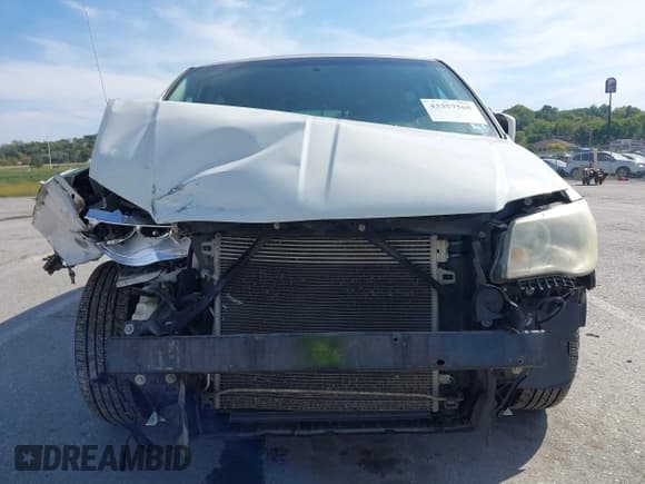 ✅ 2013 Dodge Grand Caravan SXT • VIN: 2C4RDGCG6DR520244 • Lot: 43357565. Wystawiony na IAAI z przebiegiem 184 872 mil. Bezpłatny archiwum sprzedaży aukcyjnych z USA i szczegółowy raport historii pojazdu na DreamBid. Zdjęcie 13.