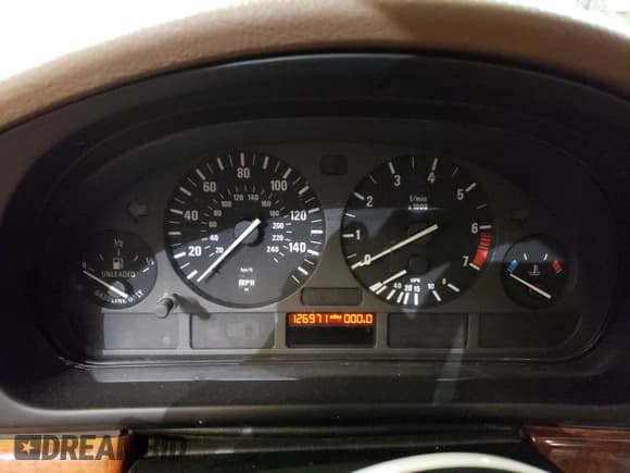 ✅ 2000 BMW 5 Series 528i • VIN: WBADM6349YGU12165 • Lot: 67863904. Listed on Copart with 126,971 mi. Free auction sales archive from the USA and detailed vehicle history report at DreamBid. Image 9.