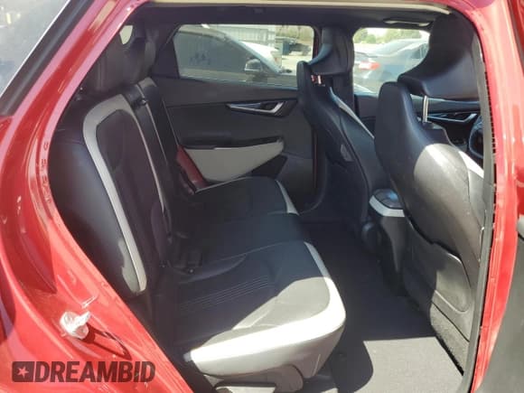 ✅ 2022 Kia EV6 GT-Line • VIN: KNDC44LA6N5033107 • Лот: 66213255. Опубликован ранее на Copart с пробегом 117 979 миль. Бесплатный доступ к архиву аукционных продаж из США и подробный отчёт об истории автомобиля на DreamBid. Изображение 10.