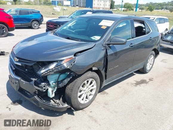 ✅ 2019 Chevrolet Equinox LT • VIN: 2GNAXKEV1K6107348 • Lot: 43088020. Wystawiony na IAAI z przebiegiem 134 383 mil. Bezpłatny archiwum sprzedaży aukcyjnych z USA i szczegółowy raport historii pojazdu na DreamBid. Zdjęcie 2.