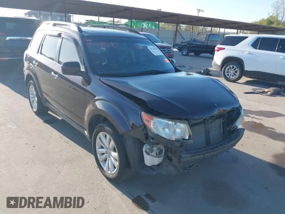 ✅ 2013 Subaru Forester X Premium • VIN: JF2SHADCXDH433314 • Лот: 43719382. Опубликован ранее на IAAI с пробегом 133 348 миль. Бесплатный доступ к архиву аукционных продаж из США и подробный отчёт об истории автомобиля на DreamBid. Изображение 1.