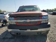 ✅ 2003 Chevrolet Silverado 2500HD LS • VIN: 1GCHK29G33E239431 • Lot: 54383905. Wystawiony na Copart z przebiegiem 71 232 mil. Bezpłatny archiwum sprzedaży aukcyjnych z USA i szczegółowy raport historii pojazdu na DreamBid. Zdjęcie 5.