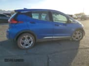 ✅ 2017 Chevrolet Bolt EV LT • VIN: 1G1FW6S04H4180881 • Lot: 84230204. Wystawiony na Copart z przebiegiem 64 290 mil. Bezpłatny archiwum sprzedaży aukcyjnych z USA i szczegółowy raport historii pojazdu na DreamBid. Zdjęcie 3.