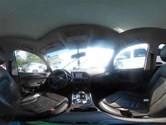 ✅ 2015 Audi Q5 Premium Plus • VIN: WA1DGAFP0FA144748 • Lot: 43121084. Wystawiony na IAAI z przebiegiem 120 248 mil. Bezpłatny archiwum sprzedaży aukcyjnych z USA i szczegółowy raport historii pojazdu na DreamBid. Zdjęcie 18.