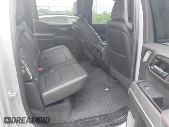 ✅ 2024 GMC Sierra 1500 AT4X • VIN: 3GTUUFEL0RG285609 • Лот: 42546791. Опубликован ранее на IAAI с пробегом 25 033 миль. Бесплатный доступ к архиву аукционных продаж из США и подробный отчёт об истории автомобиля на DreamBid. Изображение 8.