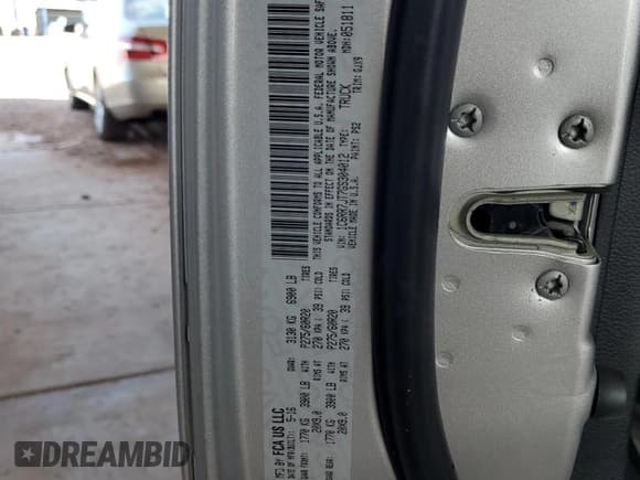 ✅ 2016 Ram 1500 Laramie • VIN: 1C6RR7JT7GS304012 • Lot: 80733065. Listed on Copart with 84,198 mi. Free auction sales archive from the USA and detailed vehicle history report at DreamBid. Image 13.