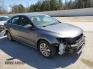 ✅ 2015 Volkswagen Jetta SE • VIN: 3VWD07AJ0FM309214 • Lot: 48493085. Wystawiony na Copart z przebiegiem 118 668 mil. Bezpłatny archiwum sprzedaży aukcyjnych z USA i szczegółowy raport historii pojazdu na DreamBid. Zdjęcie 4.