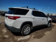 ✅ 2018 Chevrolet Traverse LT Cloth • VIN: 1GNERGKW5JJ191472 • Lot: 82128095. Wystawiony na Copart z przebiegiem 130 797 mil. Bezpłatny archiwum sprzedaży aukcyjnych z USA i szczegółowy raport historii pojazdu na DreamBid. Zdjęcie 3.