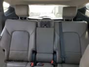 ✅ 2017 Hyundai Santa Fe 2.4L • VIN: 5XYZUDLBXHG427112 • Лот: 64670994. Опубликован ранее на Copart с пробегом 76 720 миль. Бесплатный доступ к архиву аукционных продаж из США и подробный отчёт об истории автомобиля на DreamBid. Изображение 10.