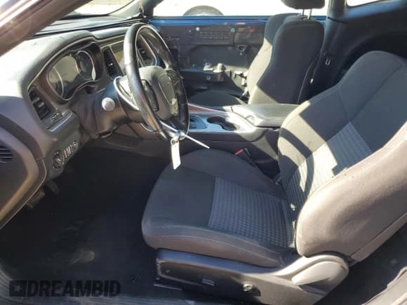 ✅ 2021 Dodge Challenger R/T • VIN: 2C3CDZBT3MH526495 • Lot: 71600293. Wystawiony na Copart z przebiegiem 58 923 mil. Bezpłatny archiwum sprzedaży aukcyjnych z USA i szczegółowy raport historii pojazdu na DreamBid. Zdjęcie 7.