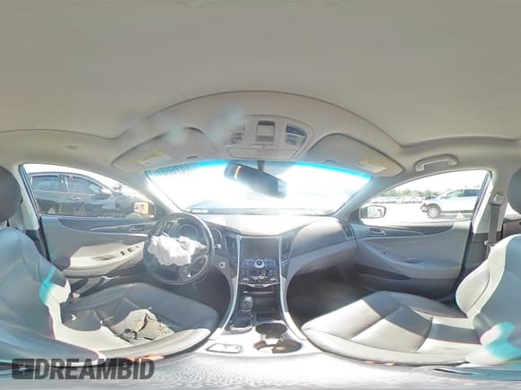 ✅ 2014 Hyundai Sonata Limited • VIN: KMHEC4A44EA113033 • Lot: 84766615. Listed on Copart with 150,672 mi. Free auction sales archive from the USA and detailed vehicle history report at DreamBid. Image 14.