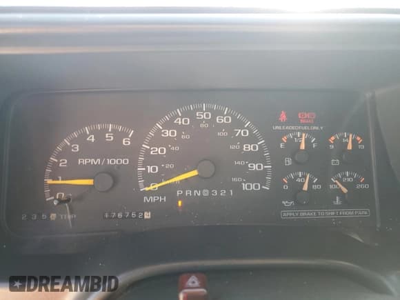 ✅ 1997 Chevrolet Silverado 1500 • VIN: 1GCEC19R1VE106844 • Lot: 89563545. Listed on Copart with 176,752 mi. Free auction sales archive from the USA and detailed vehicle history report at DreamBid. Image 9.