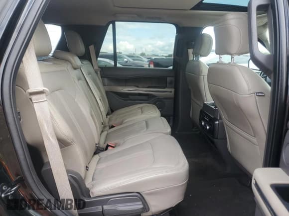 ✅ 2018 Ford Expedition Limited • VIN: 1FMJU2AT3JEA35578 • Lot: 69382265. Listed on Copart with 83,528 mi. Free auction sales archive from the USA and detailed vehicle history report at DreamBid. Image 11.