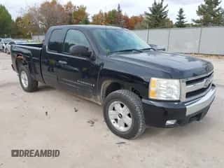 2008 Chevrolet Silverado 1500 1LT с VIN 2GCEK190881291498, выставлен на аукционе IAAI как лот 43559772 с пробегом 267 948 миль миль и . История ставок и продаж доступна на DreamBid. Изображение 1.