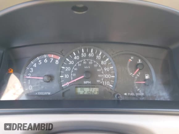 ✅ 2007 Toyota Corolla CE • VIN: JTDBR32E470102615 • Lot: 42095360. Listed on IAAI with 210,627 mi. Free auction sales archive from the USA and detailed vehicle history report at DreamBid. Image 7.