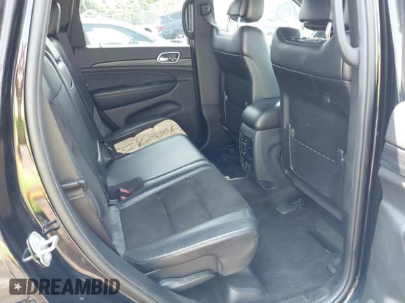 ✅ 2019 Jeep Grand Cherokee Upland • VIN: 1C4RJFAG3KC561877 • Lot: 42398812. Listed on IAAI with 69,556 mi. Free auction sales archive from the USA and detailed vehicle history report at DreamBid. Image 8.