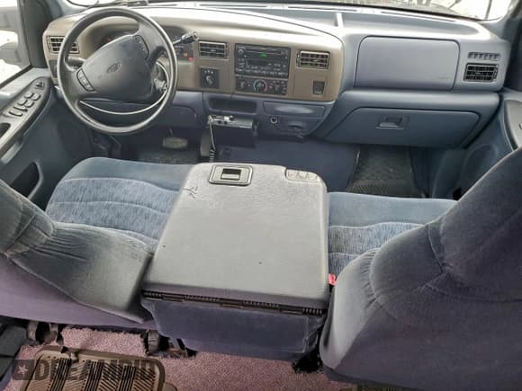 ✅ 2000 Ford F-250 XL • VIN: 1FTNW21FXYED22310 • Lot: 93288165. Listed on Copart with 191,630 mi. Free auction sales archive from the USA and detailed vehicle history report at DreamBid. Image 8.