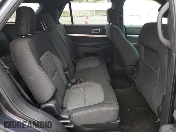 ✅ 2017 Ford Explorer XLT • VIN: 1FM5K8DH1HGA85833 • Lot: 56557085. Wystawiony na Copart z przebiegiem 243 806 mil. Bezpłatny archiwum sprzedaży aukcyjnych z USA i szczegółowy raport historii pojazdu na DreamBid. Zdjęcie 11.