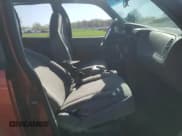 ✅ 1999 Ford Explorer XL • VIN: 1FMZU34X6XUC04398 • Лот: 54474995. Опубликован ранее на Copart с пробегом 31 640 миль. Бесплатный доступ к архиву аукционных продаж из США и подробный отчёт об истории автомобиля на DreamBid. Изображение 7.