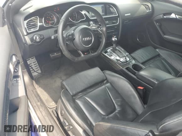✅ 2013 Audi RS 5 • VIN: WUAC6AFR8DA903135 • Lot: 58572055. Listed on Copart with 169,271 mi. Free auction sales archive from the USA and detailed vehicle history report at DreamBid. Image 8.
