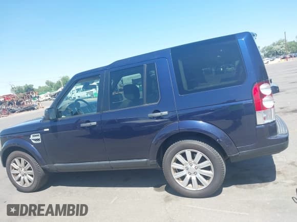 ✅ 2013 Land Rover LR4 HSE • VIN: SALAG2D47DA698706 • Lot: 42540198. Wystawiony na IAAI z przebiegiem 143 584 mil. Bezpłatny archiwum sprzedaży aukcyjnych z USA i szczegółowy raport historii pojazdu na DreamBid. Zdjęcie 14.