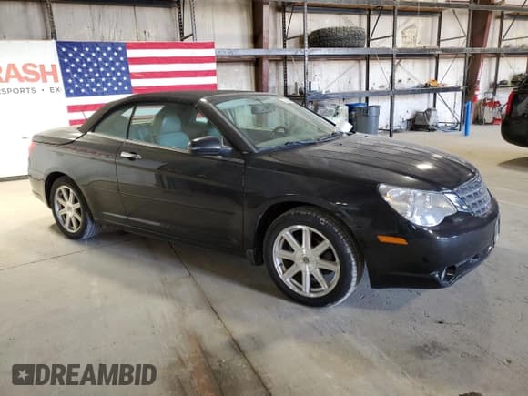 ✅ 2008 Chrysler Sebring Limited • VIN: 1C3LC65M78N230916 • Lot: 90357285. Wystawiony na Copart z przebiegiem 88 627 mil. Bezpłatny archiwum sprzedaży aukcyjnych z USA i szczegółowy raport historii pojazdu na DreamBid. Zdjęcie 4.