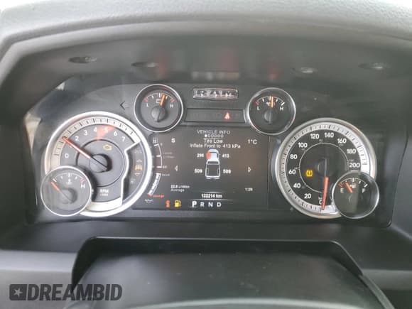 ✅ 2018 Ram 2500 SLT • VIN: 3C6TR5DT7JG279102 • Lot: 81740714. Listed on Copart with 122,214 mi. Free auction sales archive from the USA and detailed vehicle history report at DreamBid. Image 9.