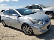 ✅ 2013 Hyundai Accent SE • VIN: KMHCU5AE8DU138582 • Лот: 75229344. Опубликован ранее на Copart с пробегом 78 923 миль. Бесплатный доступ к архиву аукционных продаж из США и подробный отчёт об истории автомобиля на DreamBid. Изображение 4.