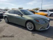 ✅ 2020 Lexus ES 300h Luxury • VIN: 58AE21B10LU011299 • Lot: 45677455. Wystawiony na Copart z przebiegiem 102 671 mil. Bezpłatny archiwum sprzedaży aukcyjnych z USA i szczegółowy raport historii pojazdu na DreamBid. Zdjęcie 4.