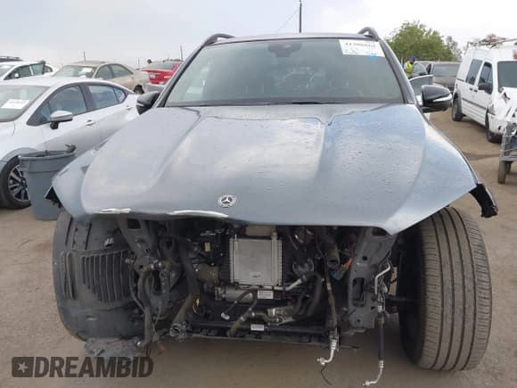 ✅ 2020 Mercedes-Benz GLE 350 • VIN: 4JGFB4JB1LA244388 • Lot: 42386864. Listed on IAAI with 47,690 mi. Free auction sales archive from the USA and detailed vehicle history report at DreamBid. Image 13.