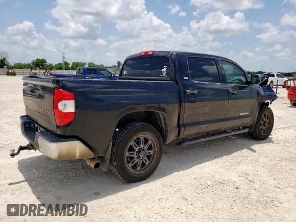 ✅ 2016 Toyota Tundra SR5 • VIN: 5TFEM5F14GX104810 • Лот: 59565325. Опубликован ранее на Copart с пробегом 166 553 миль. Бесплатный доступ к архиву аукционных продаж из США и подробный отчёт об истории автомобиля на DreamBid. Изображение 3.