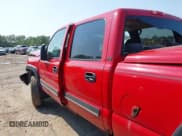 ✅ 2006 Chevrolet Silverado 2500HD LT3 • VIN: 1GCHK232X6F105320 • Лот: 42896488. Опубликован ранее на IAAI с пробегом Не указан. Бесплатный доступ к архиву аукционных продаж из США и подробный отчёт об истории автомобиля на DreamBid. Изображение 14.