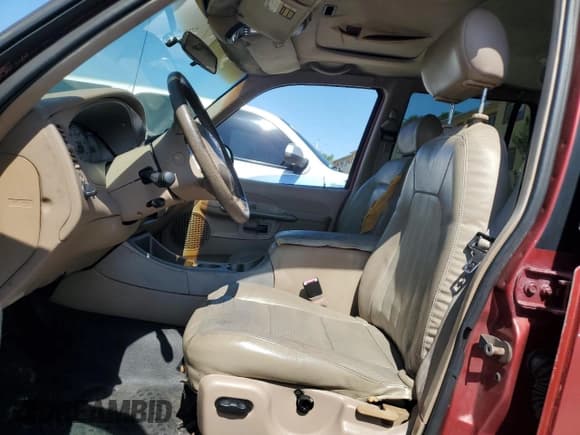 ✅ 2001 Ford Explorer Sport Trac • VIN: 1FMZU67E71UB72600 • Lot: 57090915. Wystawiony na Copart z przebiegiem 132 144 mil. Bezpłatny archiwum sprzedaży aukcyjnych z USA i szczegółowy raport historii pojazdu na DreamBid. Zdjęcie 7.