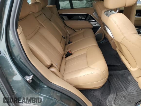 ✅ 2025 Land Rover Range Rover • VIN: SALK19F41SA281591 • Lot: 70350245. Listed on Copart with 1,338 mi. Free auction sales archive from the USA and detailed vehicle history report at DreamBid. Image 11.