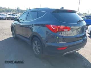 2015 Hyundai Santa Fe with VIN 5XYZUDLB7FG248555, listed as a IAAI auction lot 43273061 with 84,258 mi miles and . Bid and sale history available at DreamBid. Image 3.
