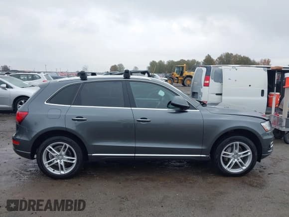 ✅ 2016 Audi Q5 Premium Plus • VIN: WA1L2AFP6GA126976 • Lot: 43686354. Listed on IAAI with 123,644 mi. Free auction sales archive from the USA and detailed vehicle history report at DreamBid. Image 13.