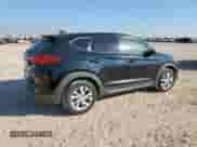 2019 Hyundai Tucson SE z VIN KM8J23A45KU865037, wystawiony jako Copart lot #86172455 z przebiegiem 81 454 mil mil oraz Czysty tytuł • Clean title. Historia ofert i sprzedaży dostępna na DreamBid. Obrazek 3.