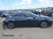 ✅ 2016 Nissan Altima SR • VIN: 1N4AL3AP6GC186506 • Lot: 42741877. Listed on IAAI with 215,656 mi. Free auction sales archive from the USA and detailed vehicle history report at DreamBid. Image 13.