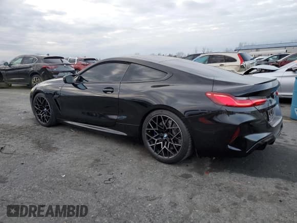 ✅ 2020 BMW M8 Competition • VIN: WBSAE0C01LBM08476 • Лот: 81789524. Опубликован ранее на Copart с пробегом 25 617 миль. Бесплатный доступ к архиву аукционных продаж из США и подробный отчёт об истории автомобиля на DreamBid. Изображение 2.