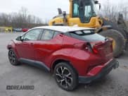 ✅ 2018 Toyota C-HR XLE Premium • VIN: NMTKHMBX4JR060590 • Lot: 43776518. Wystawiony na IAAI z przebiegiem 80 927 mil. Bezpłatny archiwum sprzedaży aukcyjnych z USA i szczegółowy raport historii pojazdu na DreamBid. Zdjęcie 3.