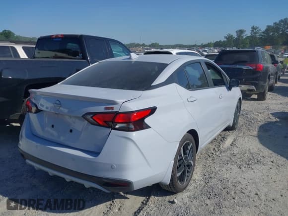 ✅ 2024 Nissan Versa SR • VIN: 3N1CN8FV9RL849773 • Лот: 42332373. Опубликован ранее на IAAI с пробегом 27 293 миль. Бесплатный доступ к архиву аукционных продаж из США и подробный отчёт об истории автомобиля на DreamBid. Изображение 4.