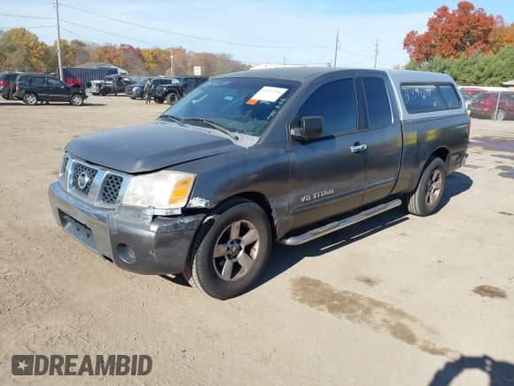 ✅ 2006 Nissan Titan SE • VIN: 1N6BA06AX6N528613 • Lot: 43597284. Listed on IAAI with 253,704 mi. Free auction sales archive from the USA and detailed vehicle history report at DreamBid. Image 17.